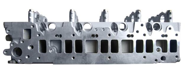  Mitsubishi 4D30 ME997041 cylinder head