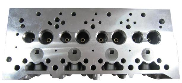 Renault J8S 774 738 788 AMC908041 7701463380 cylinder head