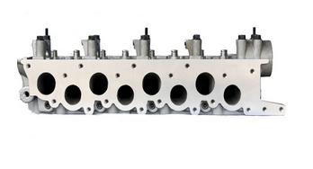 MD107936 MD185926 MD139564 D4BX cylinder head